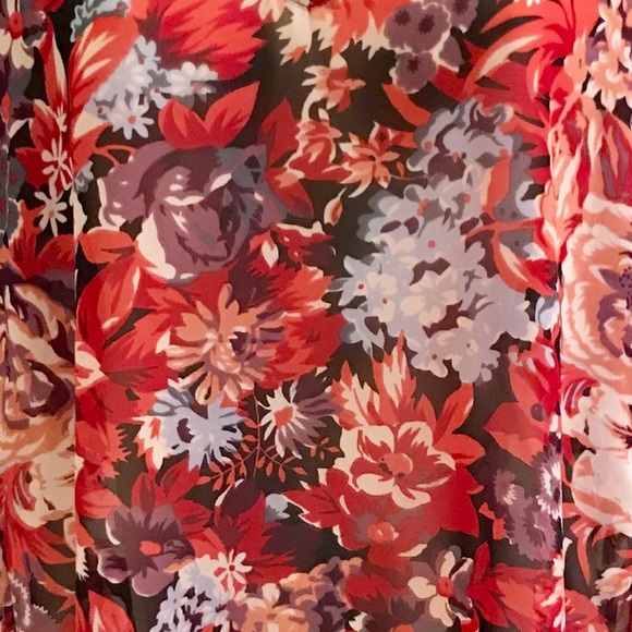 Gorgeous! 🌺 Floral Show Me Your Mumu Top 🌹 - Picture 7 of 7